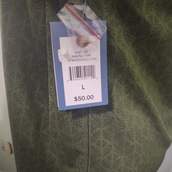 NWT Golf Polo - Picture 3 of 4